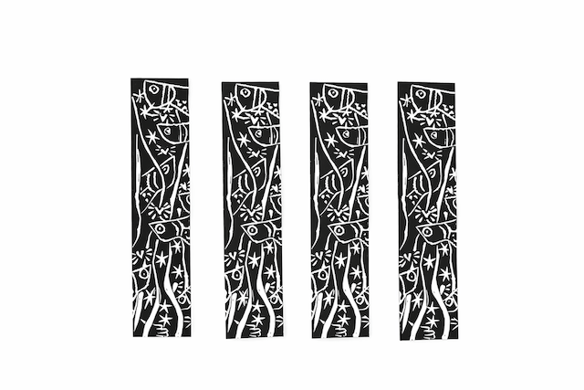 E01.12.640.Book marks